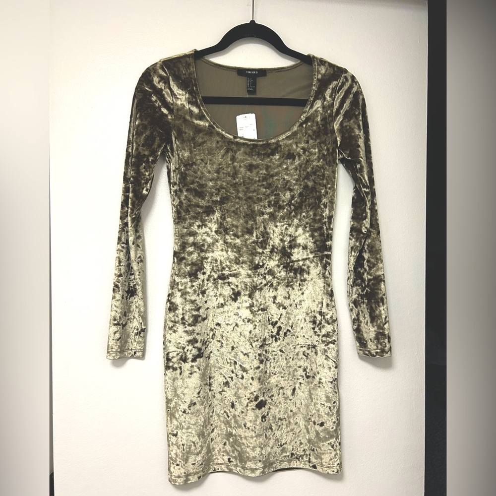 Olive green crushed velvet body-con dress, Forever 21 S, tags still on